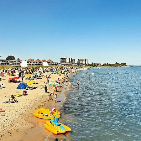 8 Person In Dom wakacyjny