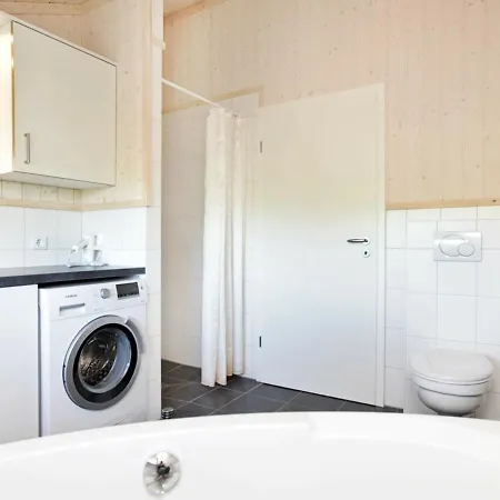 8 Person In Dom wakacyjny Großenbrode